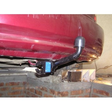 Фаркоп съемный на HYUNDAI ACCENT MC / MCT 2006-2010